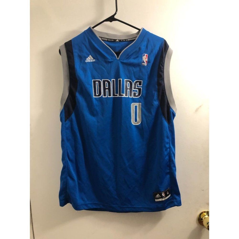 COPY - XL Dallas Maverick Jersey (Marion)